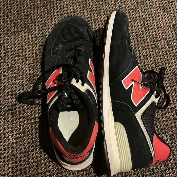 New Balance 574’s great condition size 12! - Picture 2 of 5